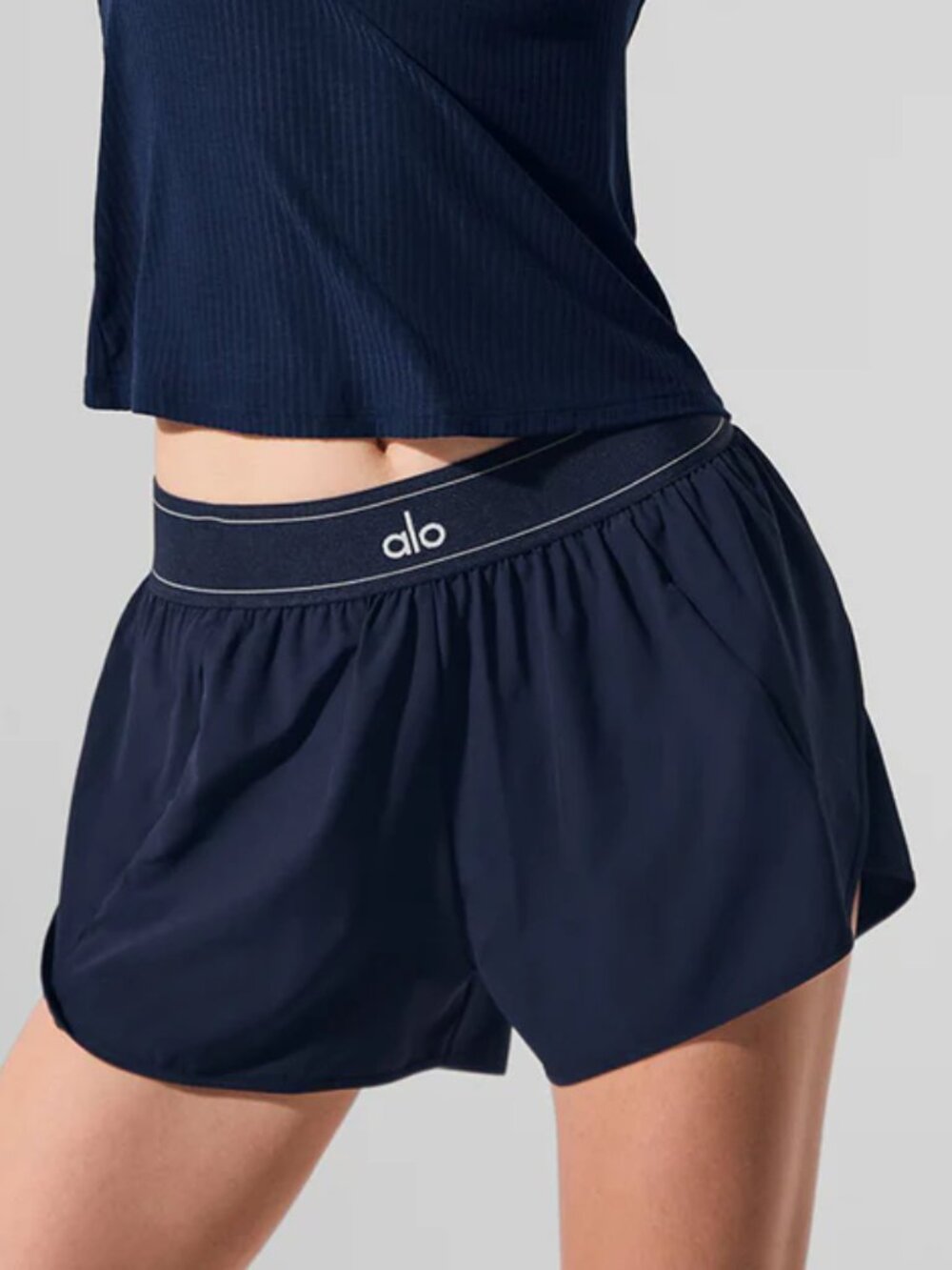 Alo Yoga M Match Point Navy Blue Shorts - Elevated Athleisure Look🤸🏻‍♀️🥎